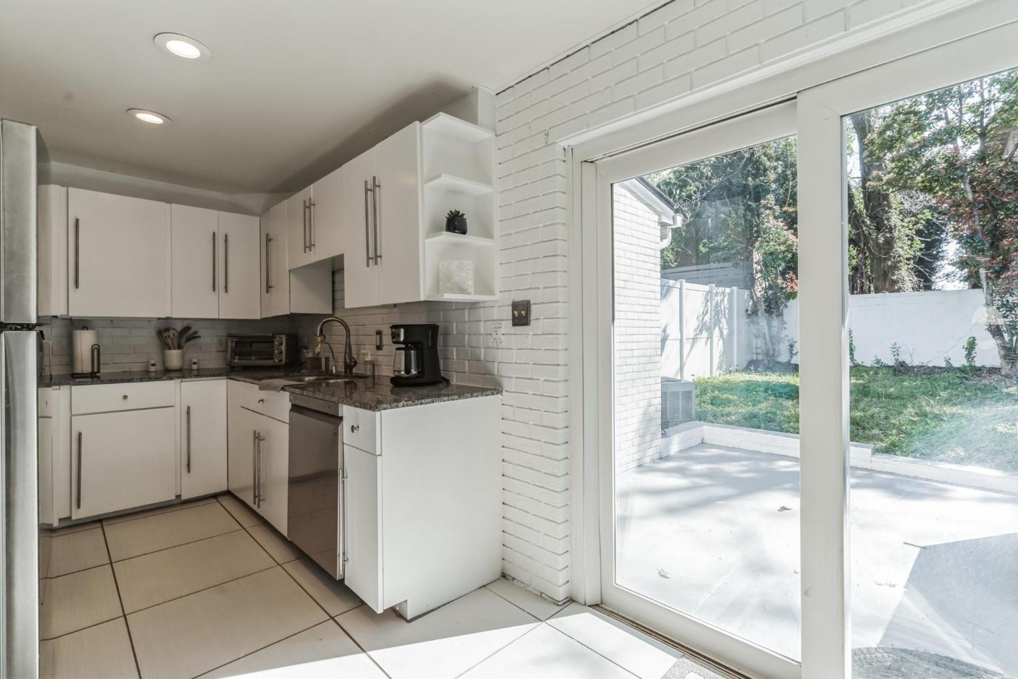 Beltline Beauty Mins To Benz Stadium, Game Room Atlanta Exterior photo